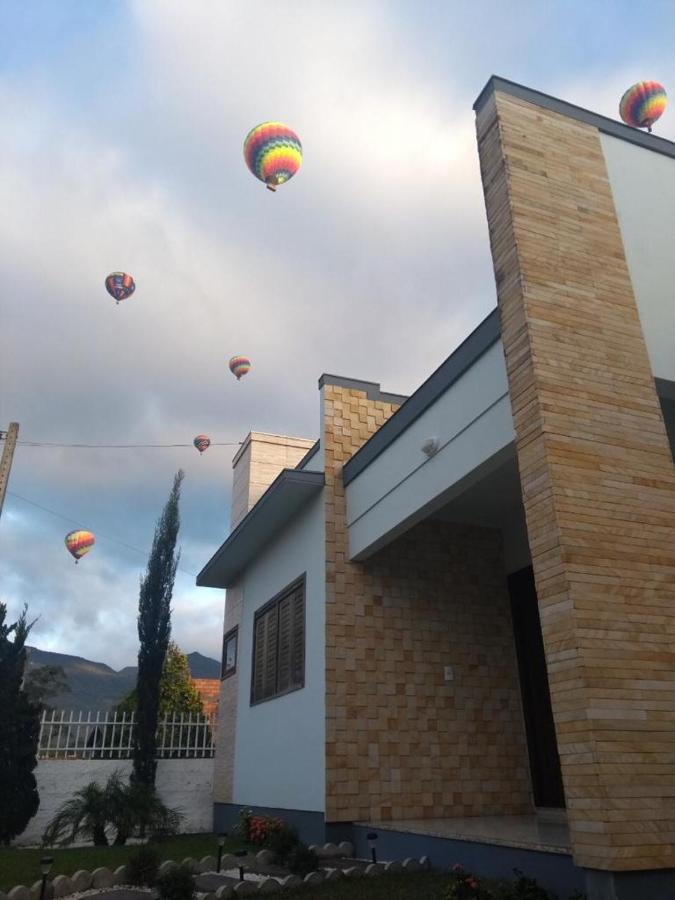 Casa Aconchego Dos Canyons プライア・グランデ エクステリア 写真